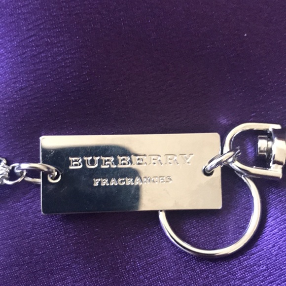 Burberry key chain - Picture 6 of 7